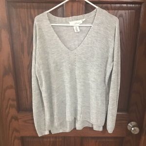 H&M light grey flowy sweater